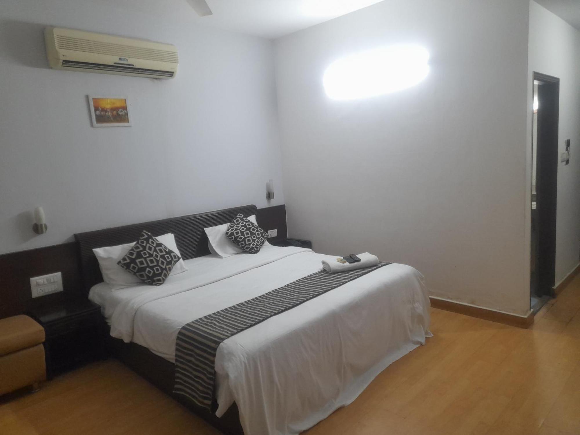 Hotel Prestige Inn Bangalore Luaran gambar
